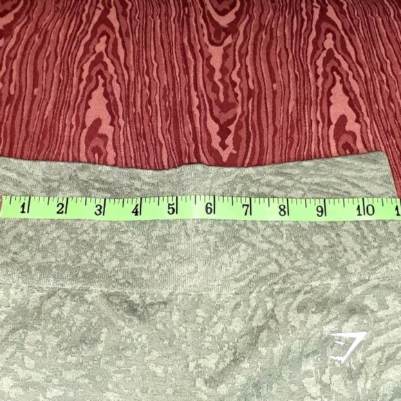 Gymshark Seamless Leggings Army Green Size XS Yoga Workout Running Gym - Picture 9 of 15